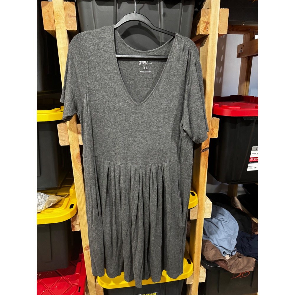 Grace & Lace Womens XL Charcoal Gray V-Neck Short Sleeve Pleated Pocket Dress